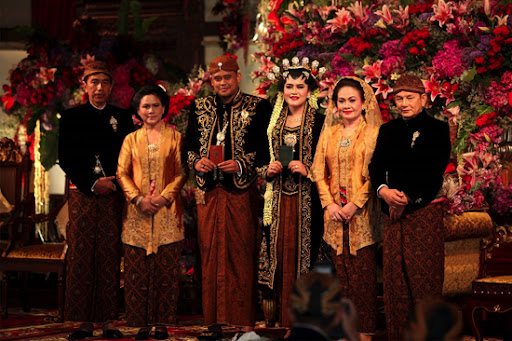 A Cultural Extravaganza: Traditional Indonesian Weddings