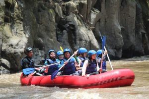 Arung Jeram di Sungai Ayung