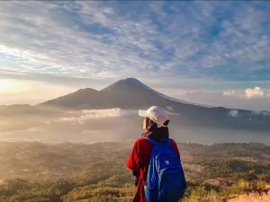 Menaklukkan Gunung Batur