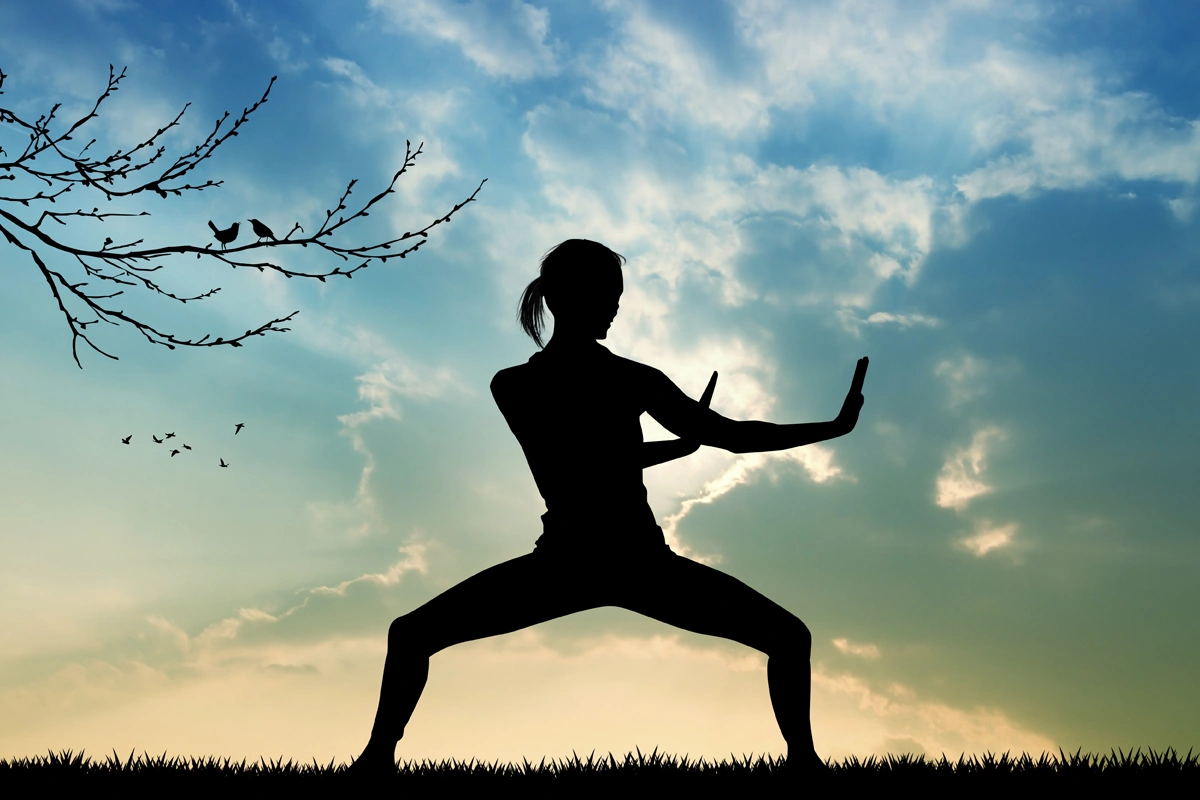 Latihan Mindful Movement: Mengapa Yoga dan Tai Chi Menjadi Pilihan Utama untuk Kesehatan Holistik