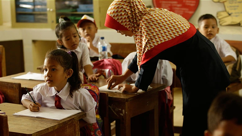 Krisis Pendidikan Di Indonesia Meningkat! Bagaimana Mengatasinya?