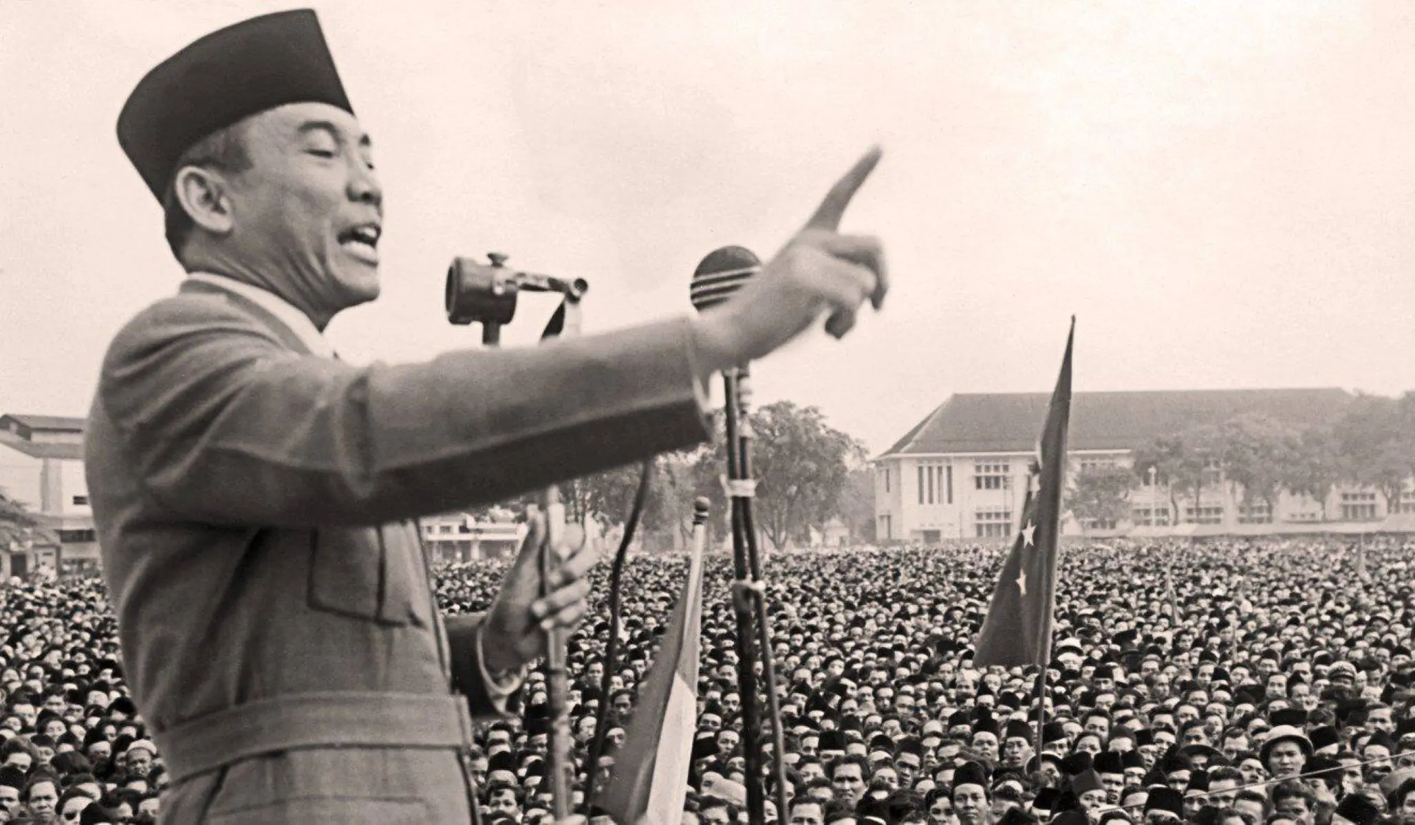 Mengenal Sukarno: Proklamator Kemerdekaan Indonesia dan Diplomasi Dunia