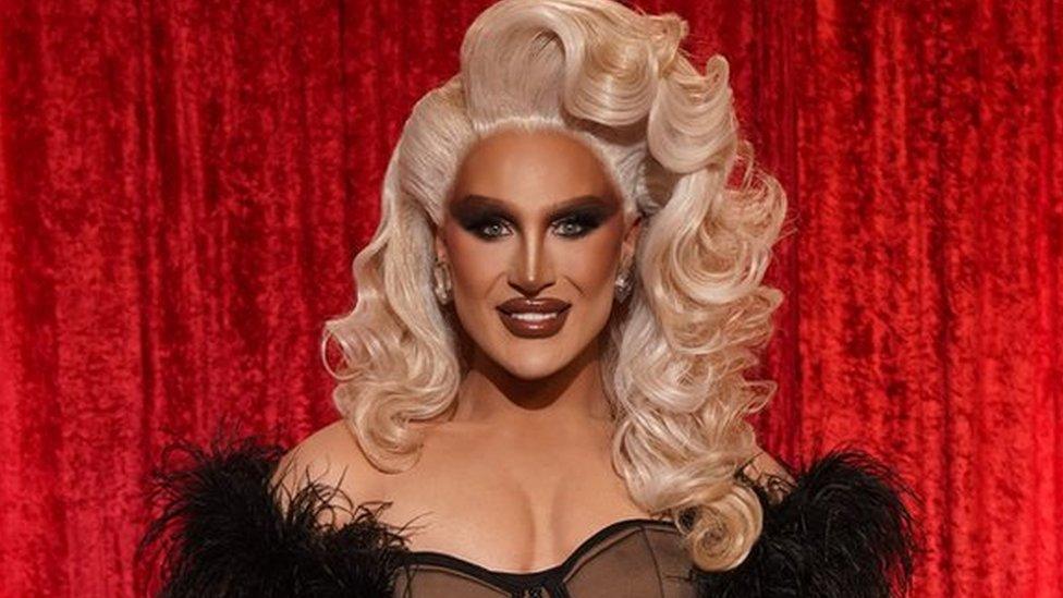 Hati RuPaul Hancur Setelah Kematian The Vivienne