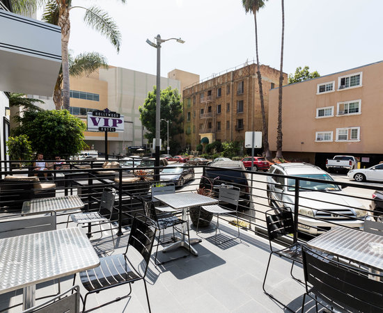 Affordable Luxury in the Heart of Hollywood: Why Motel Hollywood VIP is Your Ideal Choice