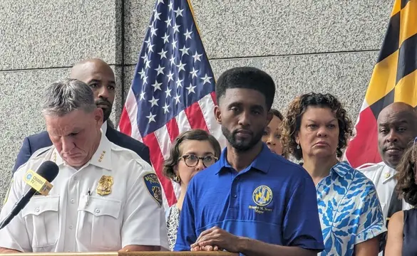 Kepolisian Baltimore Mengadakan Konferensi Pers di Baltimore